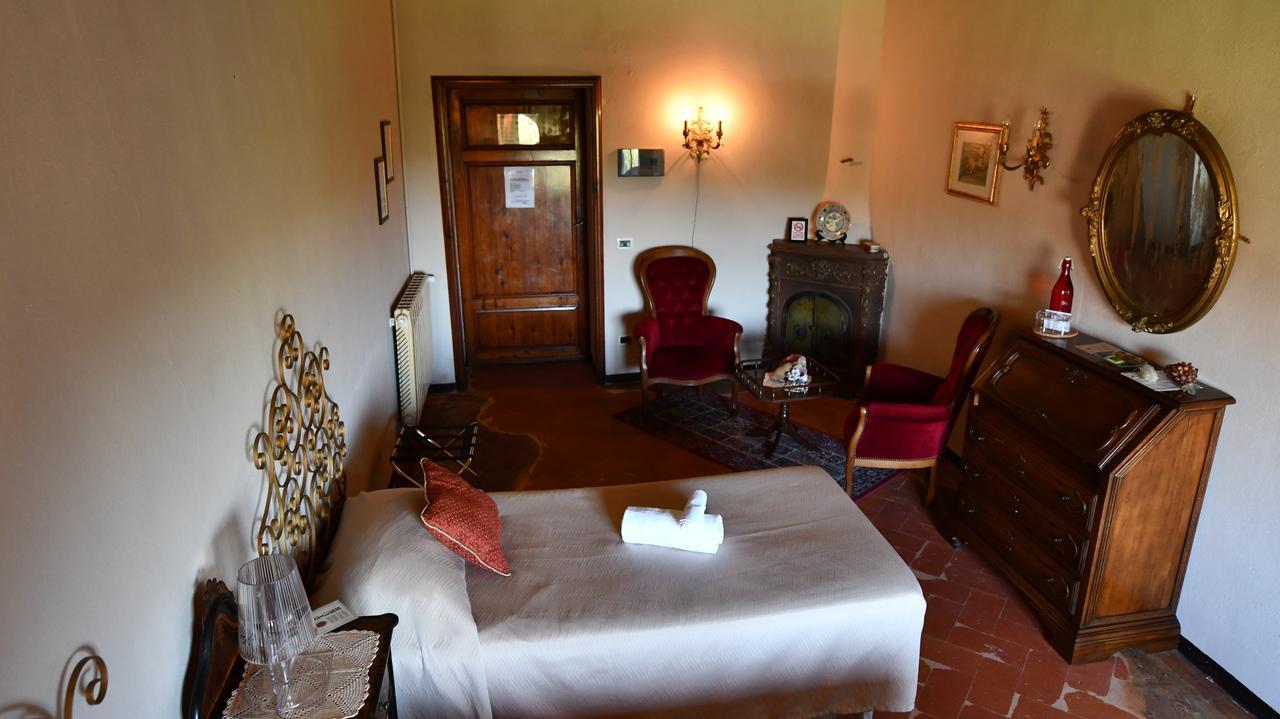 Villa Di Corliano Relais All'Ussero 圣朱利亚诺-泰尔梅 外观 照片
